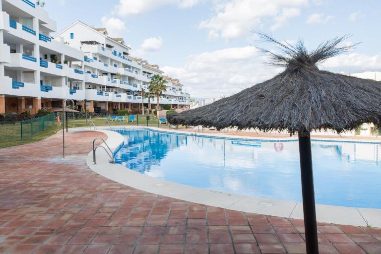 Duquesa Suites Golf and Gardens - Chambres d'hôtes Manilva