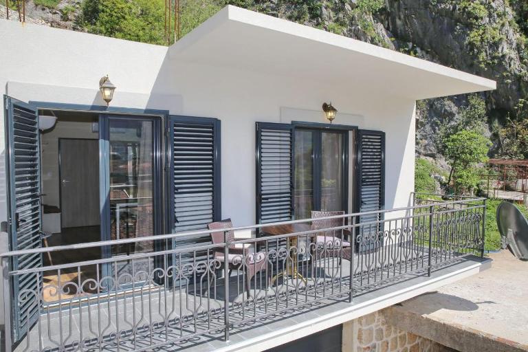 Anja - B&B Cattaro