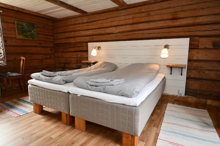 Kolarbo Gård B&B - B&B Fors