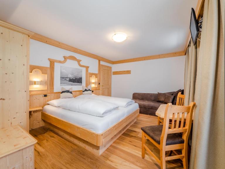 B&B MARINA contacless check in - Chambres d'hôtes Santa Cristina Valgardena