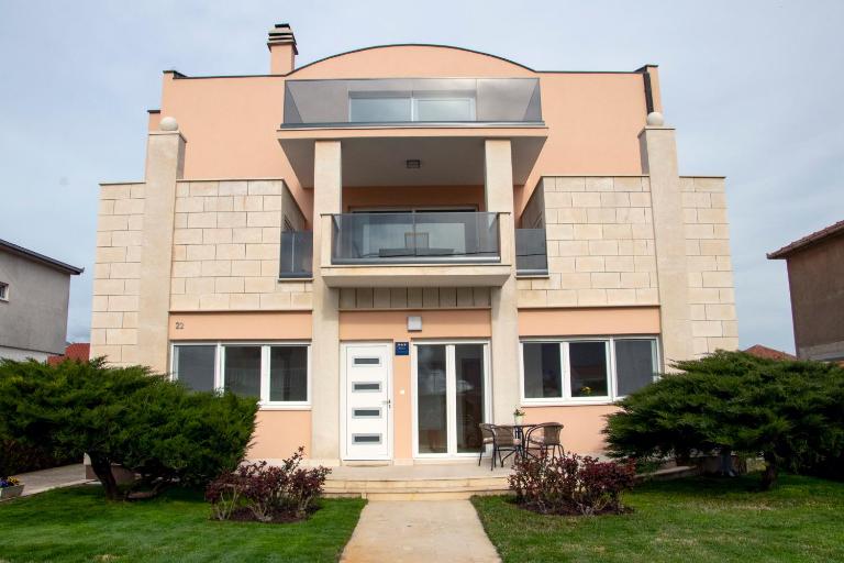Apartments Mobine - Ferienwohnung Metković