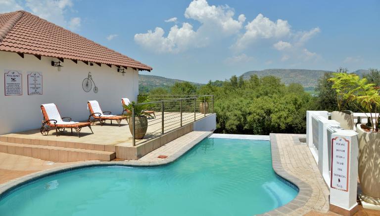 Indlovukazi Guesthouse - Bed and Breakfast Hartbeespoort