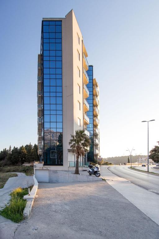 Bečiči -Big apartments - B&B Bečići