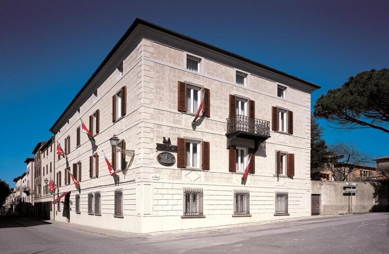 Dimora Palazzo La Fenice - B&B Massa Marittima