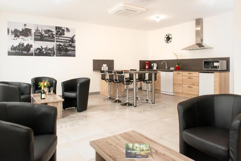 Appartement Duplex Totalement Meublé et Équipé - Chambres d'hôtes Lignières