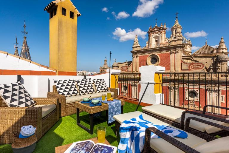 Alohamundi Salvador - Bed and Breakfast Sevilla