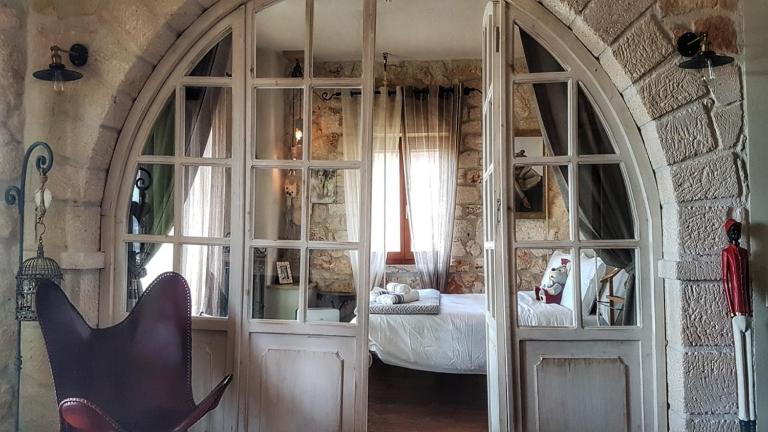 Luxurious Stone House in Elani - Ferienwohnung Síviri