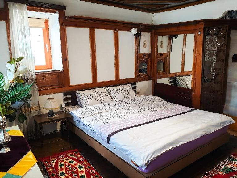 Kulla Dula Guesthouse - Chambres d'hôtes Gjakova