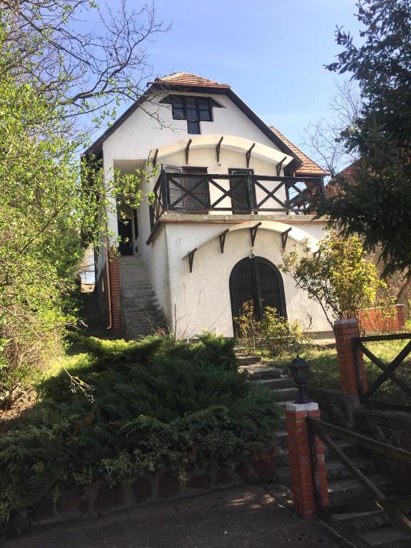 Várhegy Vendégház - B&B Fonyód