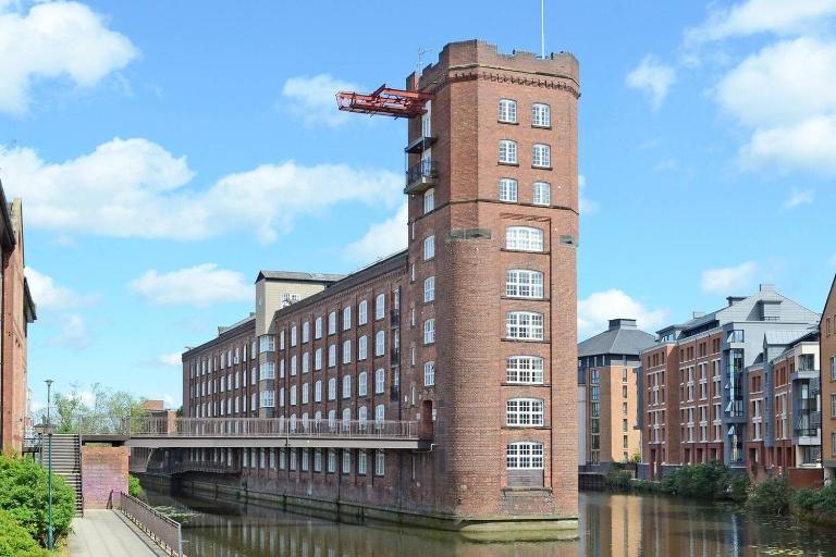 Riverside Studio Apartments Close To City Centre - B&B York