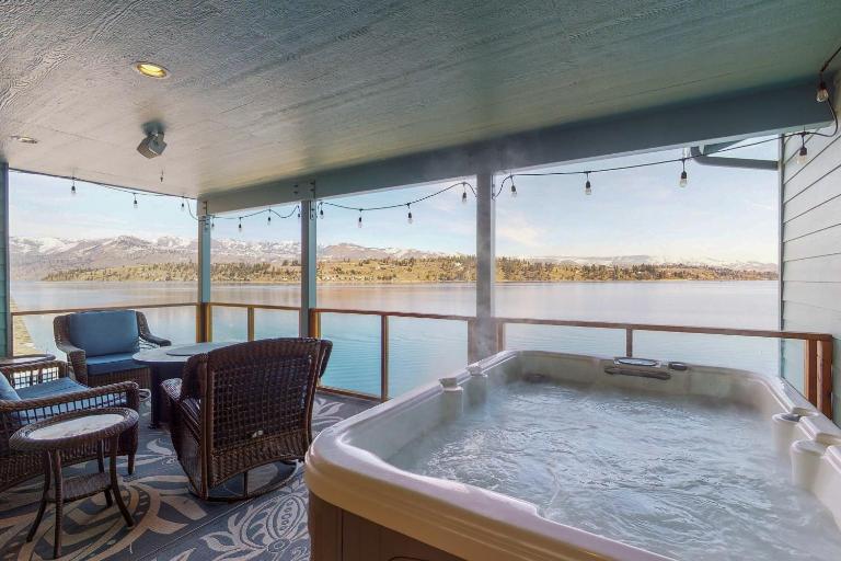 Southshore Water Fun - B&B Chelan