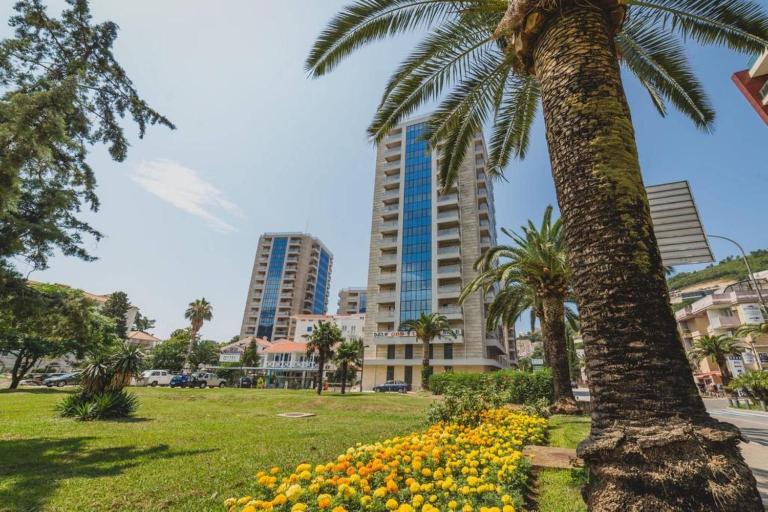 Blue Marlin Apartments - B&B Budva