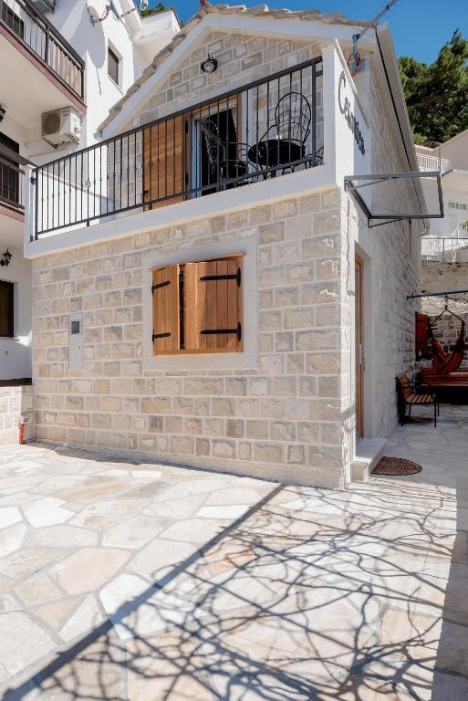 Apartment Cesarica - Ferienwohnung Baška Voda