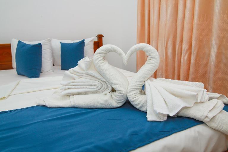 Hotel Sun Blue - Chambres d'hôtes Trinquemalay