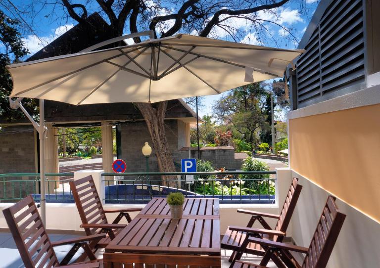 Superior Rentals - Downtown Villa - B&B Funchal