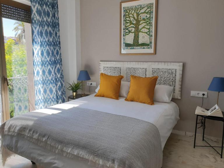 Casa Puerta de Santa Cruz - B&B Sevilla