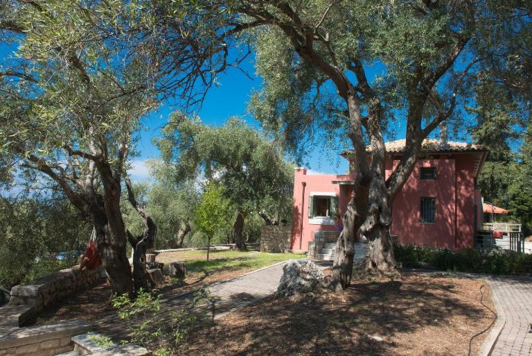 La Casa Rossa - Chambres d'hôtes Áyios Nikítas
