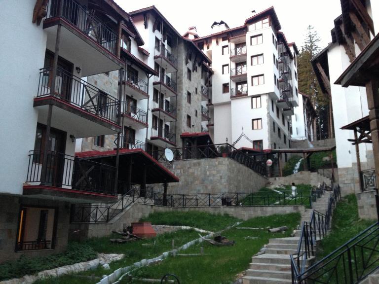 Ski Apartment in Castle Complex - B&B Pamporovo