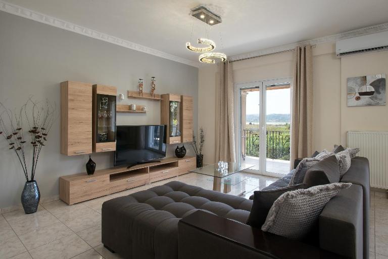 Corfu City Design Residence - B&B Karyófyto