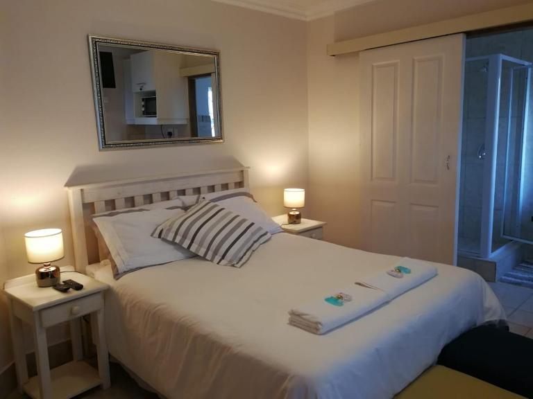 24B Kruger Cottage - B&B Mossel Bay