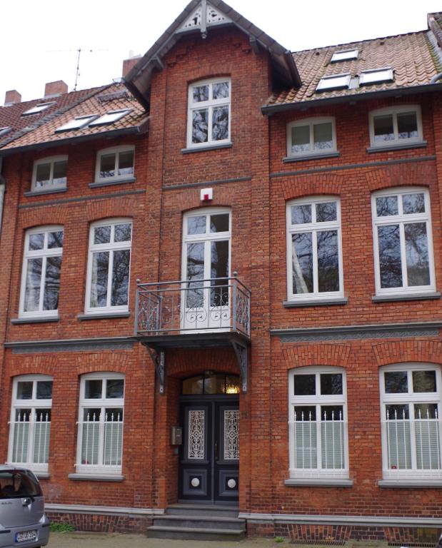 Villa Friedenstraße 11 - B&B Lüneburg
