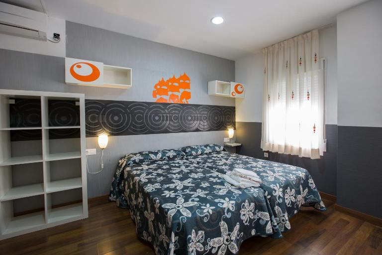 Hostal Gaudi Cuenca - B&B Cuenca