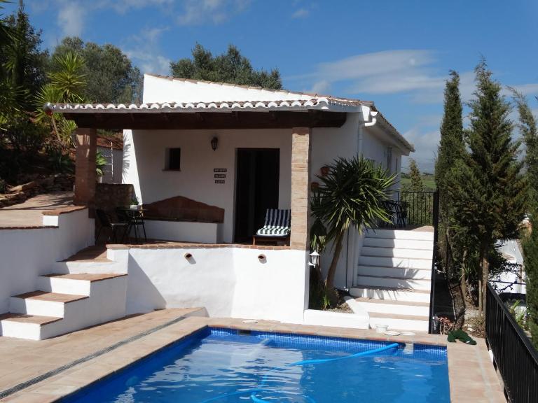 B&B Cortijo Loma León - Bed and Breakfast Cútar