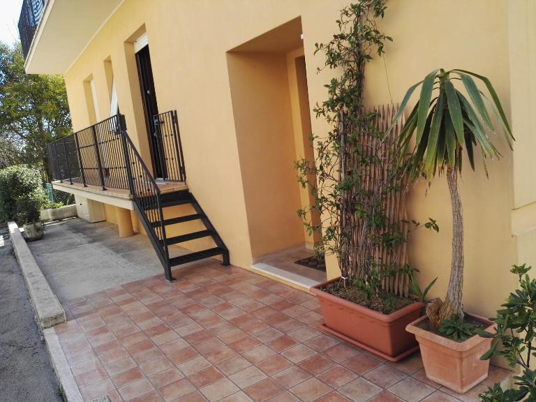 B&B ROSSELLA - B&B Montegranaro