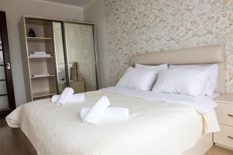 Batumi Orbi Residence Lux - Bed and Breakfast Batoemi