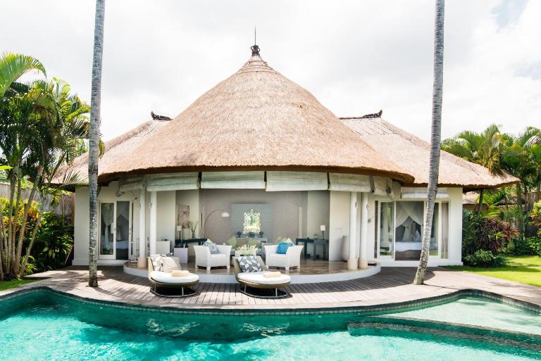 Villa Bliss a Paradise of Three Independent Villas - Chambres d'hôtes Canggu
