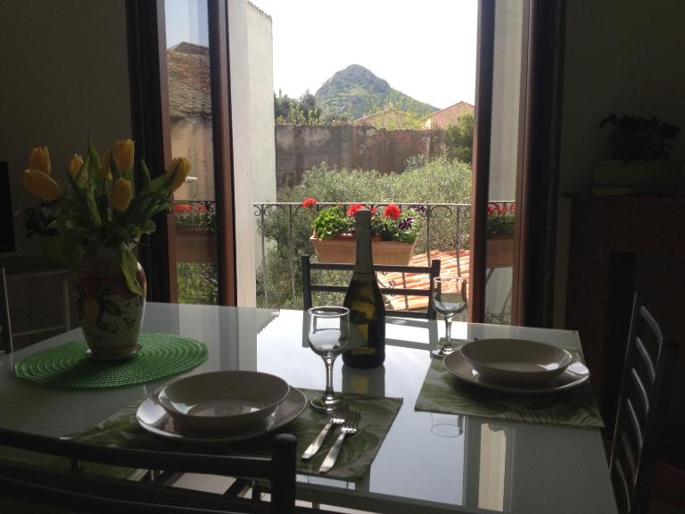 Ampio appartamento Sulcis Iglesiente Sardegna - B&B Gonnesa