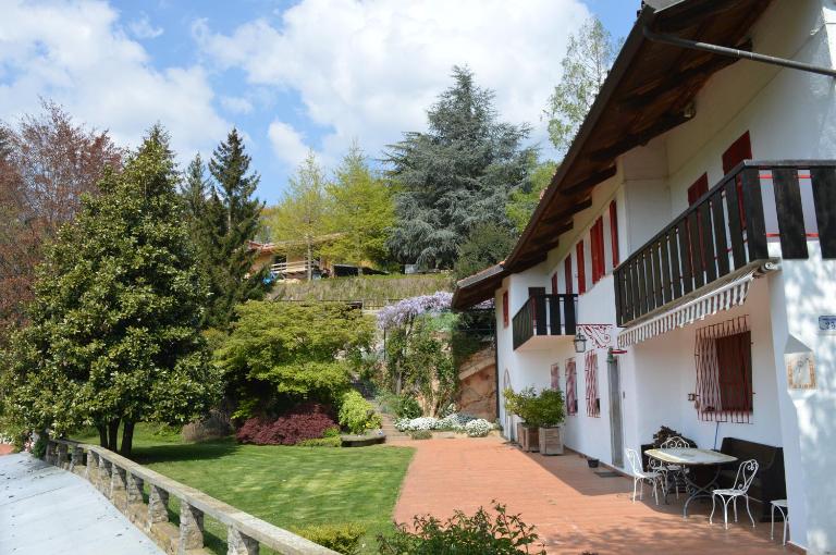 L'uovo e la faina - B&B Busca
