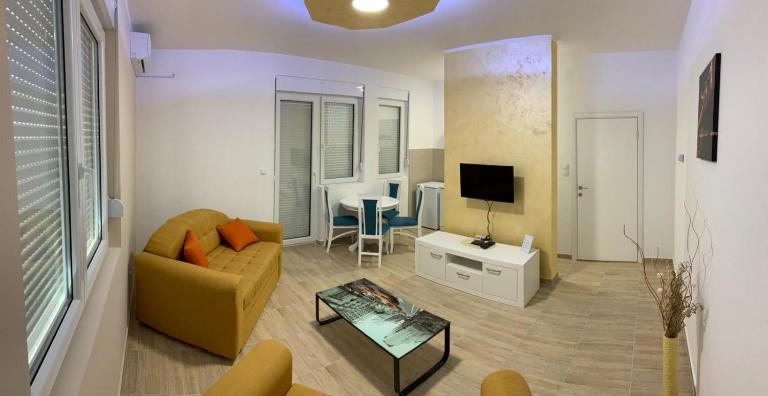 Airport view Apartment - Chambres d'hôtes Belgrade