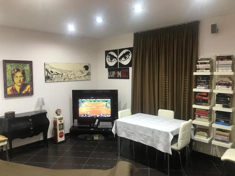 Impero 6 - Bed and Breakfast Scauri