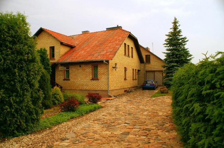 Prie upes - B&B Kunioniai
