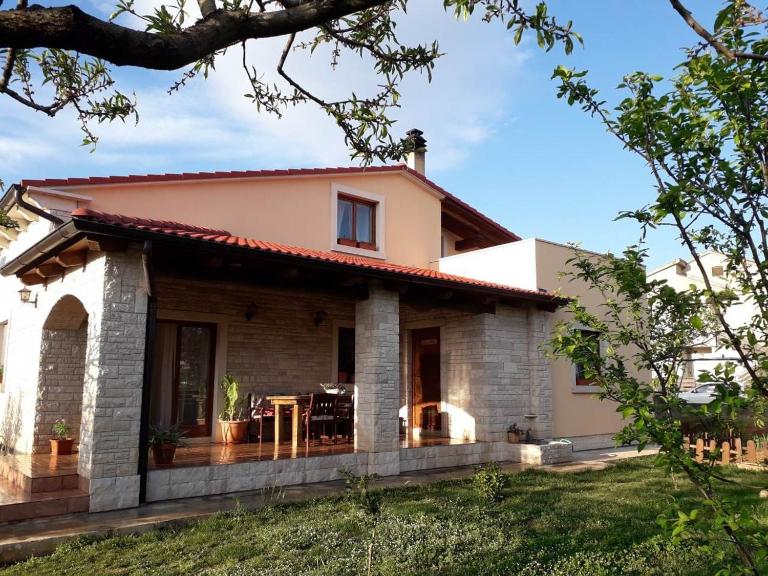 Apartman Ulika - Bed and Breakfast Medulin