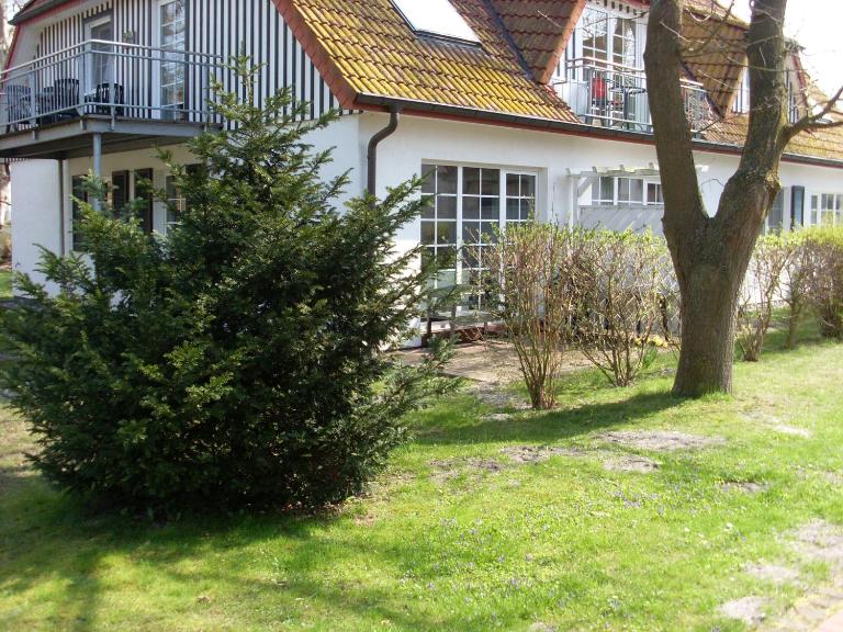 Ferienwohnung Mühlenstr Prerow, ruhig, zentral, mit Terrasse - Chambres d'hôtes Ostseebad Prerow