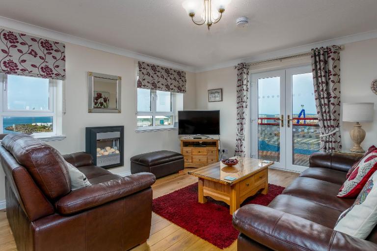 Arran View - Coorie Doon Stays - B&B Ayr