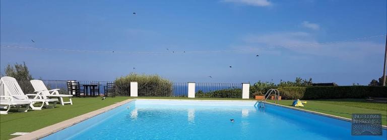 Uno sguardo in paradiso - B&B Acireale