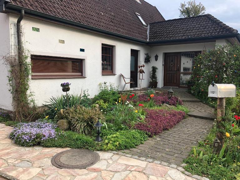 Ferienwohnung Basthorst - Bed and Breakfast Basthorst