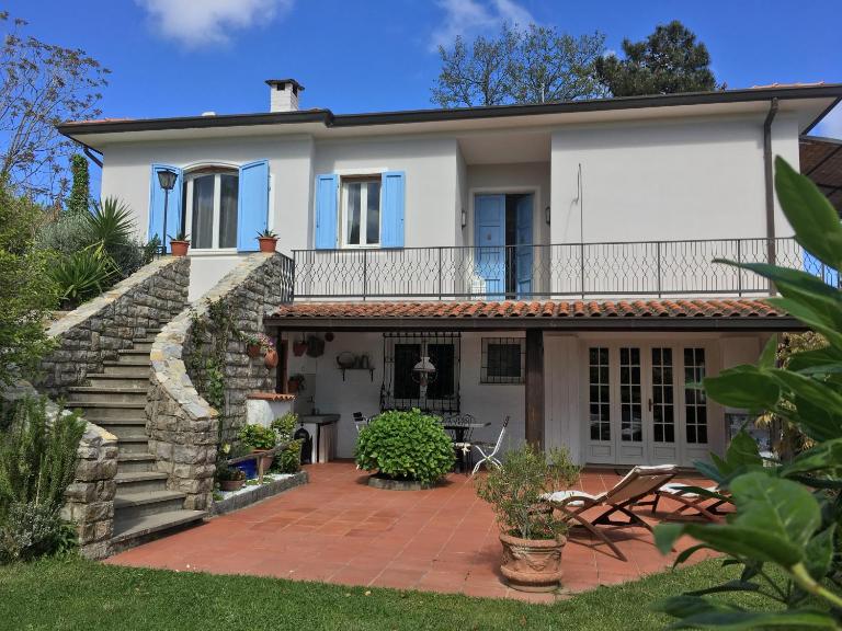 Villa Pera - B&B Corsanico-Bargecchia
