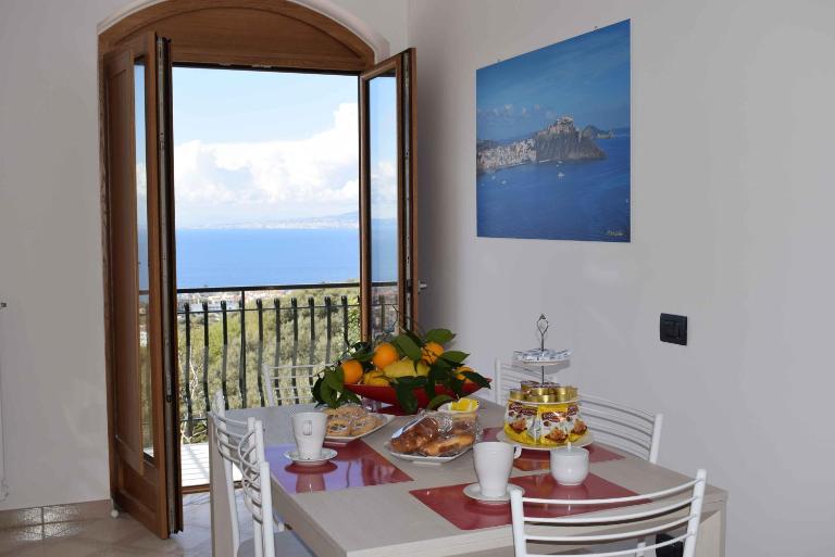 ACHILLE HOME B&B SORRENTO - Bed and Breakfast Sorrento