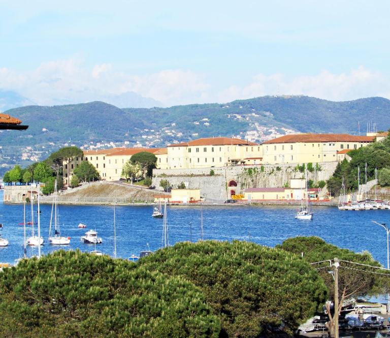 La Nuova Paranza - Le Grazie - Portovenere - Cinque Terre - B&B Portovenere