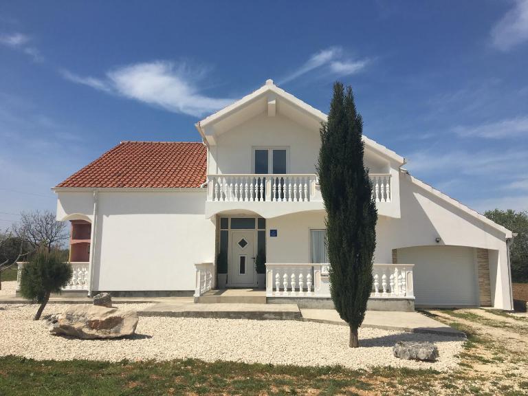 Villa Zerava Nin - B&B Dračevac Ninski