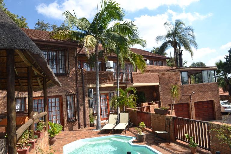 Edelweiss Corporate Guest House - Bed and Breakfast Pretoria