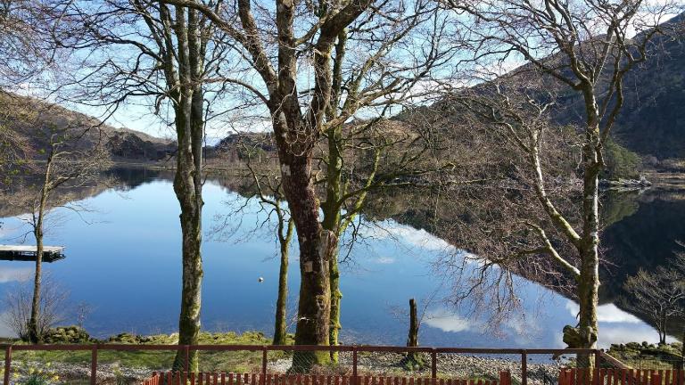 Number 4, Loch Shiel View - B&B Glenfinnan