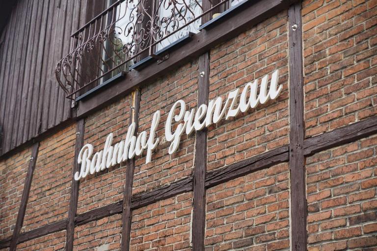Bahnhof Grenzau - B&B Höhr-Grenzhausen