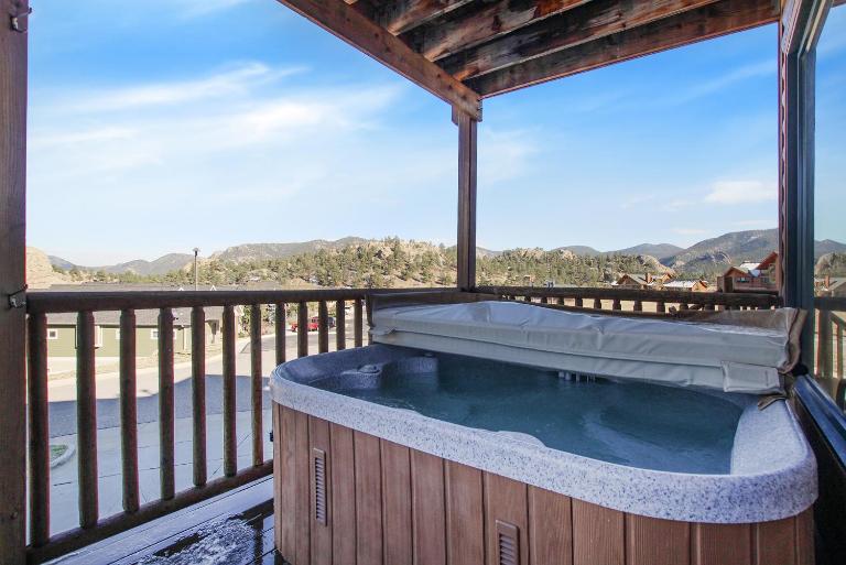 Nakai Peak 41B Condo - Bed and Breakfast Estes Park