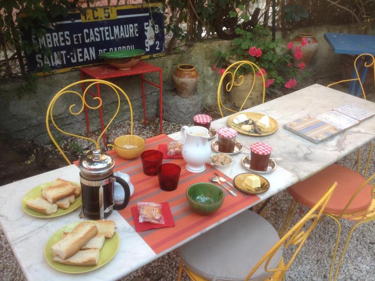 Sous l'abricotier - B&B Durban-Corbières