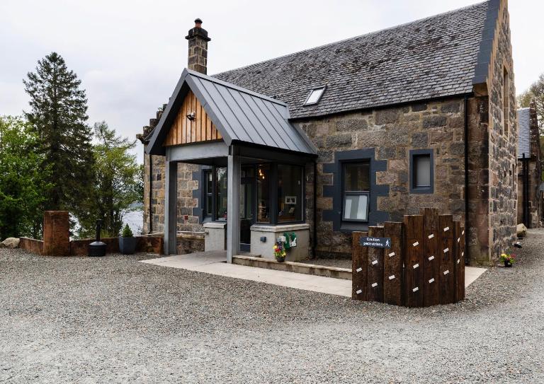 Ben Cruachan Inn - Restaurant, Pub with Rooms - B&B Lagg